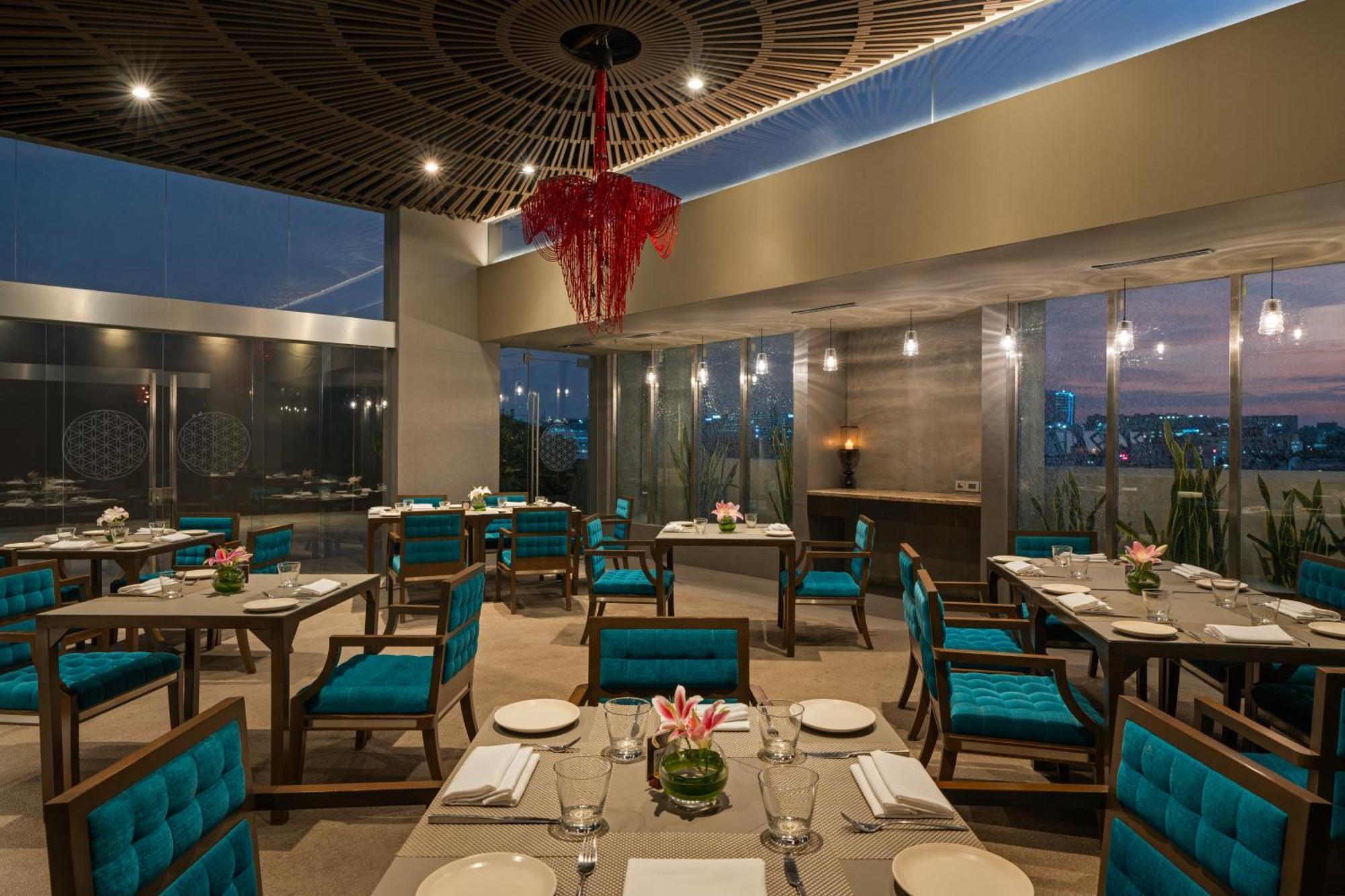 Avasa Hotel Hyderabad Exterior foto